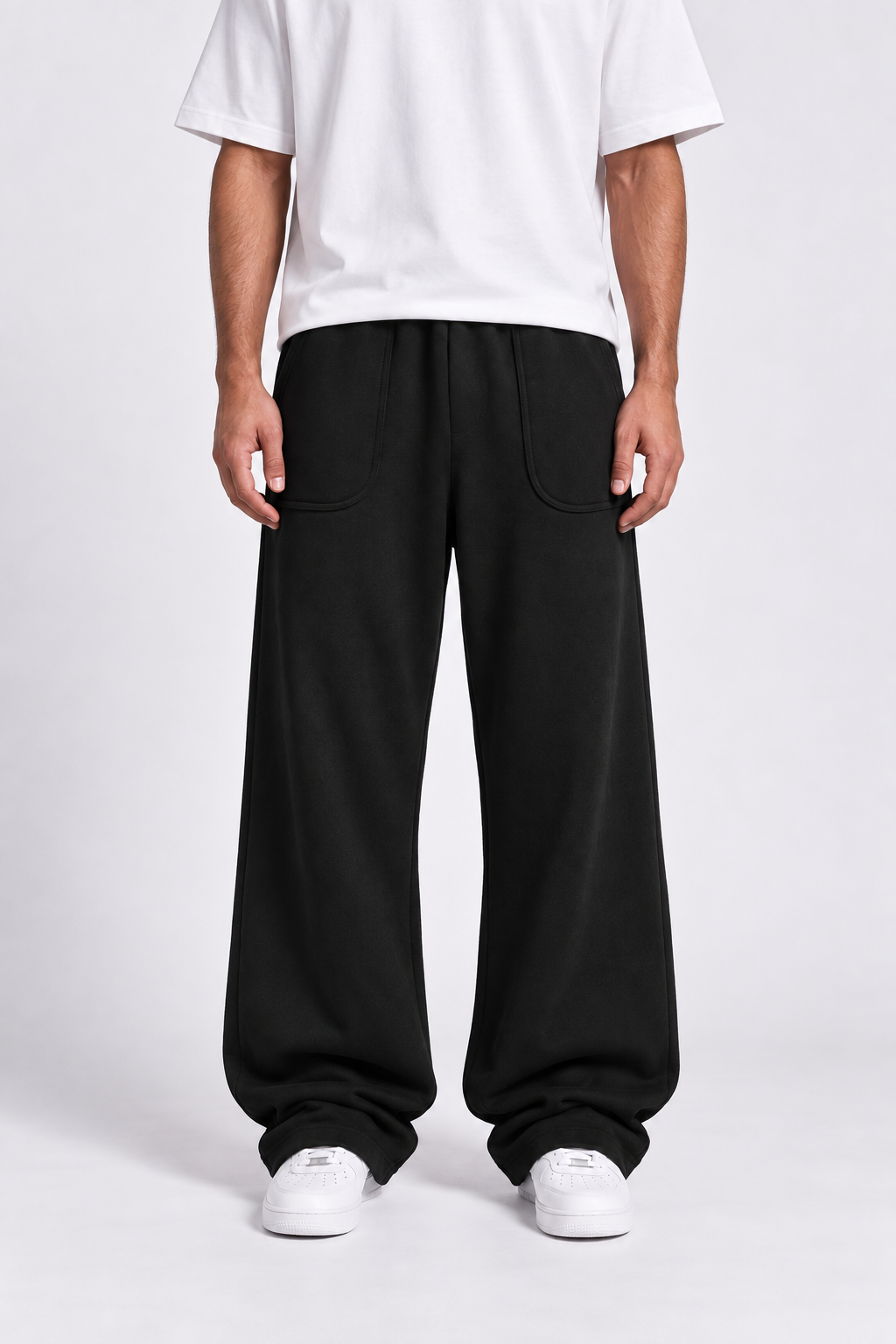 The SVN-Black sweatpants (summer)